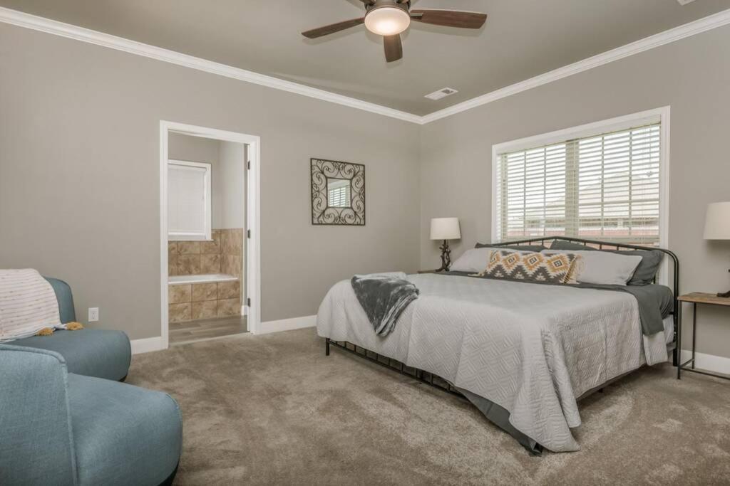 Cheerful 3 Bedroom Home, King Bed, 10 Min From Palo Duro Canyon, Fireplace, Washer Dryer Eksteriør billede