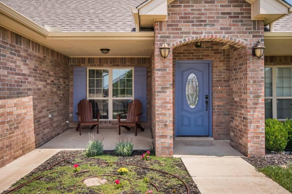 Cheerful 3 Bedroom Home, King Bed, 10 Min From Palo Duro Canyon, Fireplace, Washer Dryer Eksteriør billede